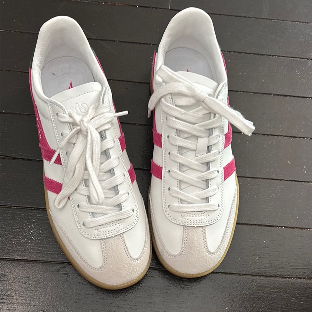 Gola White and Pink Classic Sneakers
